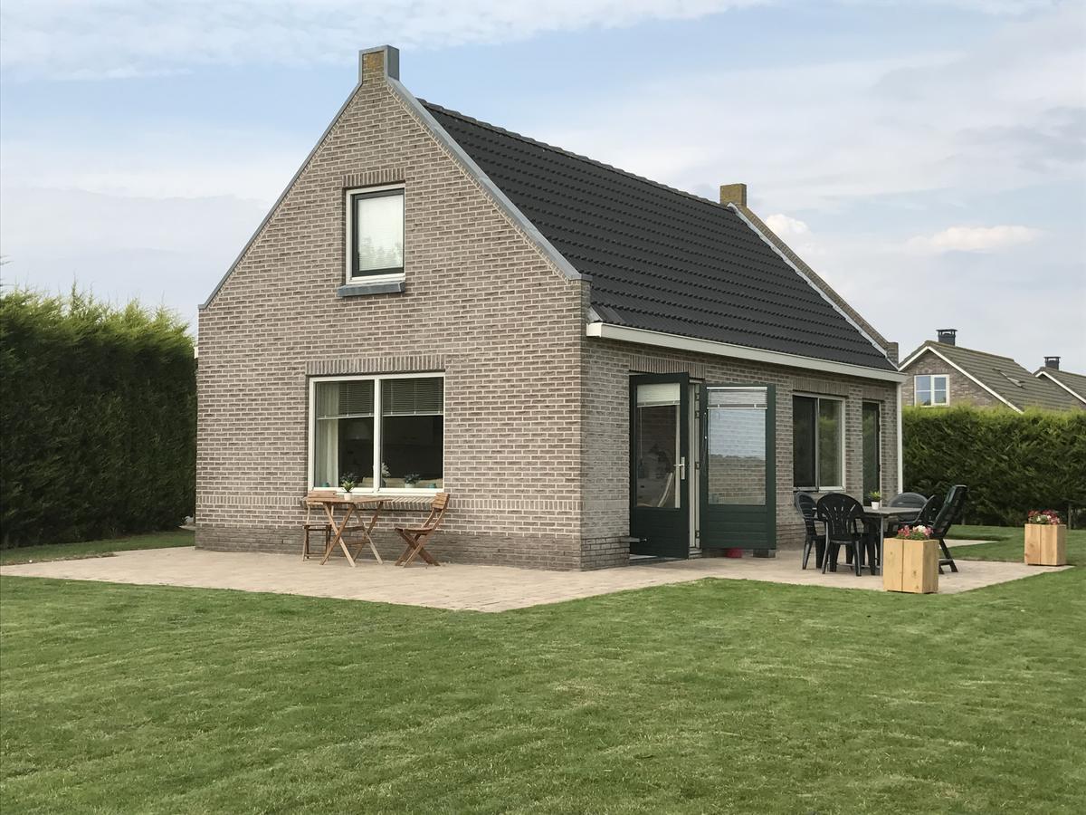 Stinswoning "De Wadden" In Tzummarum Exterior foto